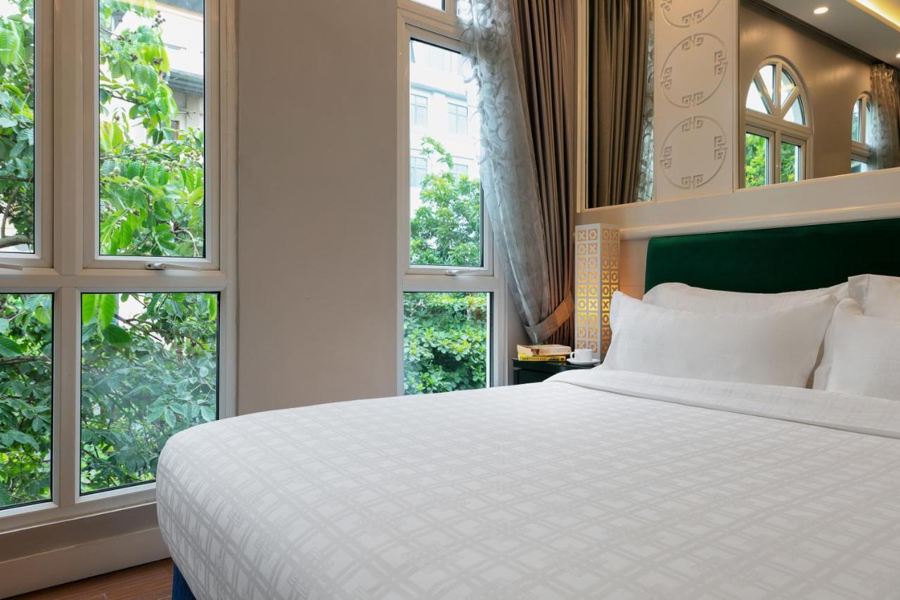 Minerva Church Hotel Hanoi Exteriör bild